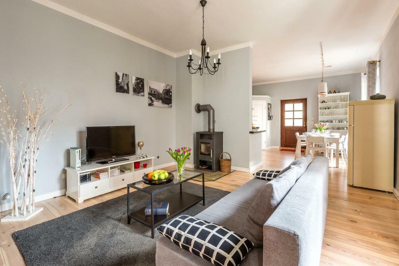 Idyllisches Haus Mitten In Berlino Esterno foto