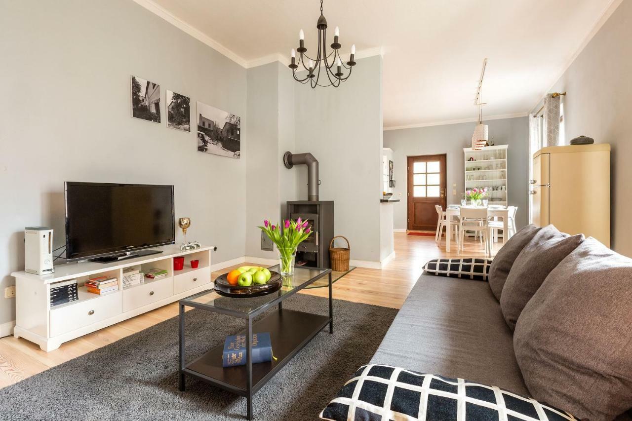 Idyllisches Haus Mitten In Berlino Esterno foto